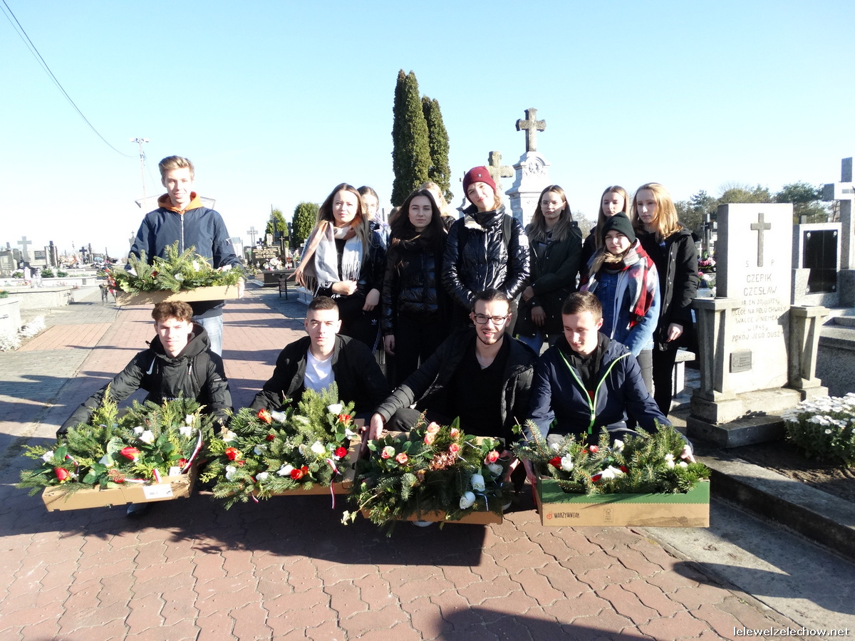 #szkołapamięta Składanie wiązanek