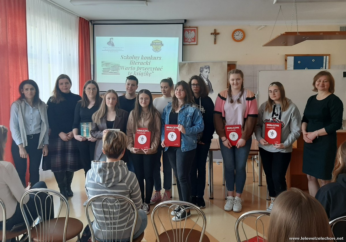 Wręczenie nagród za udział w konkursach przeprowadzonych w I semestrze