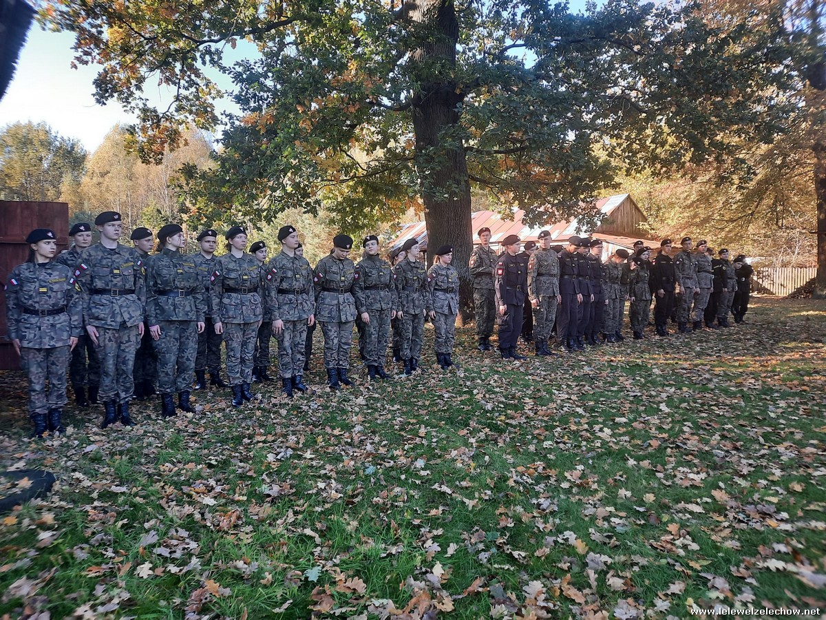 Obóz mundurowy -Trzy formacje, jedna służba!