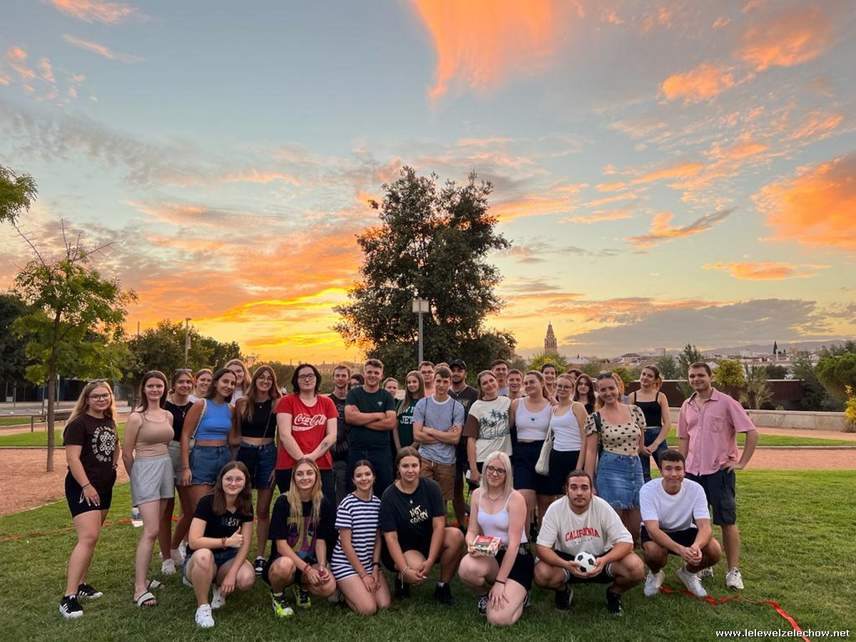 Hiszpania 2022 spotkanie z uczniami węgierskimi