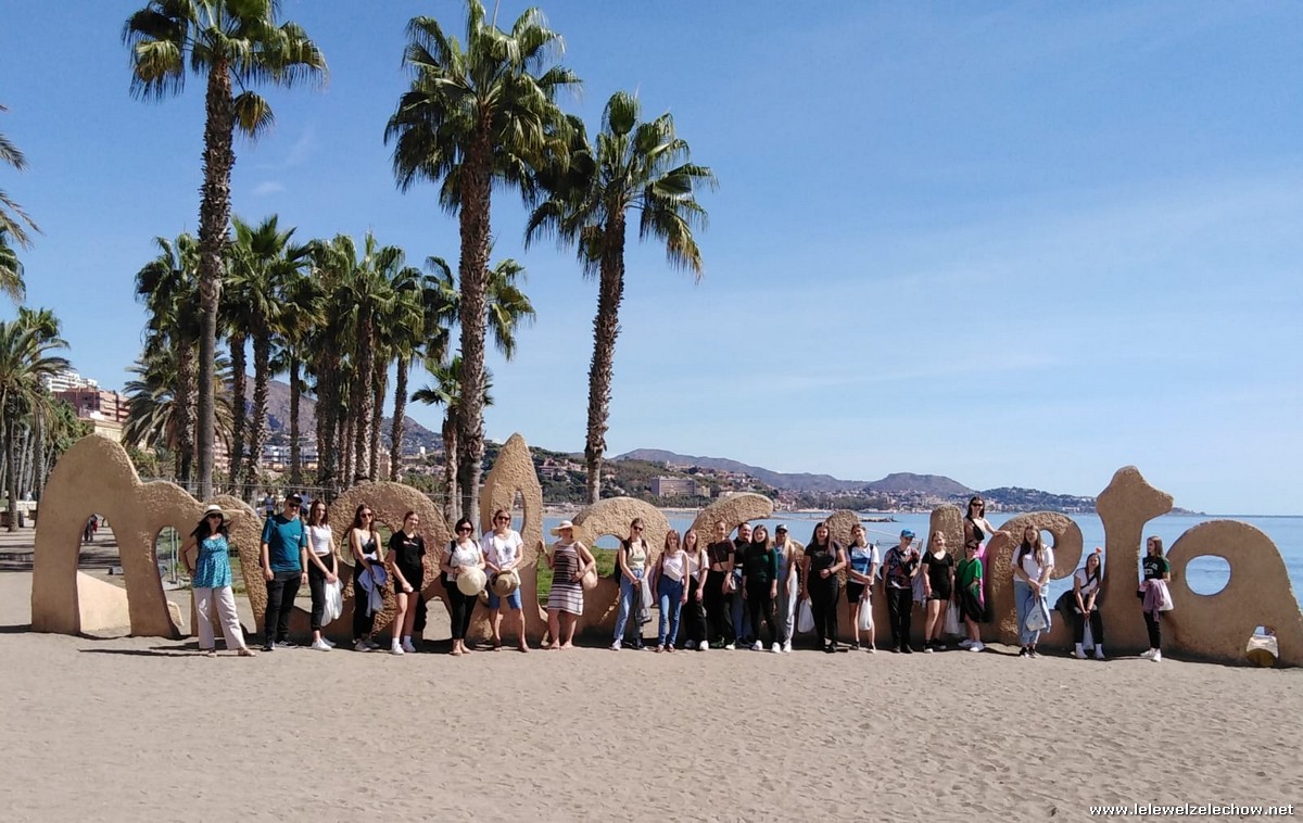 Hiszpania 2022 uczniowie - zwiedzanie Malagii i Sewilli